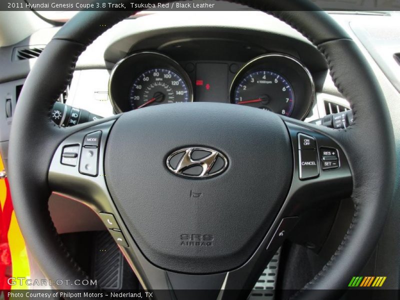 Controls of 2011 Genesis Coupe 3.8 Track