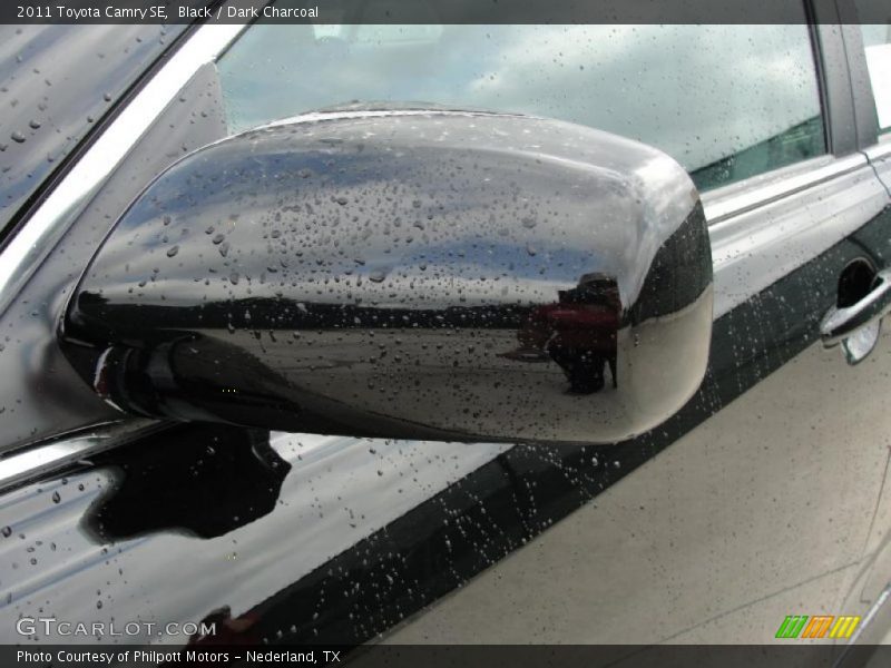 Black / Dark Charcoal 2011 Toyota Camry SE