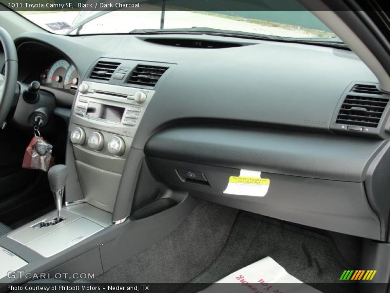 Black / Dark Charcoal 2011 Toyota Camry SE