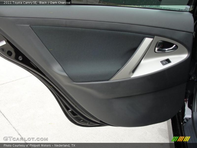 Black / Dark Charcoal 2011 Toyota Camry SE