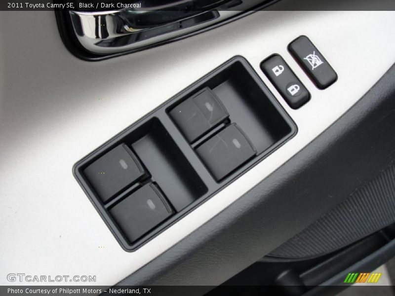 Black / Dark Charcoal 2011 Toyota Camry SE