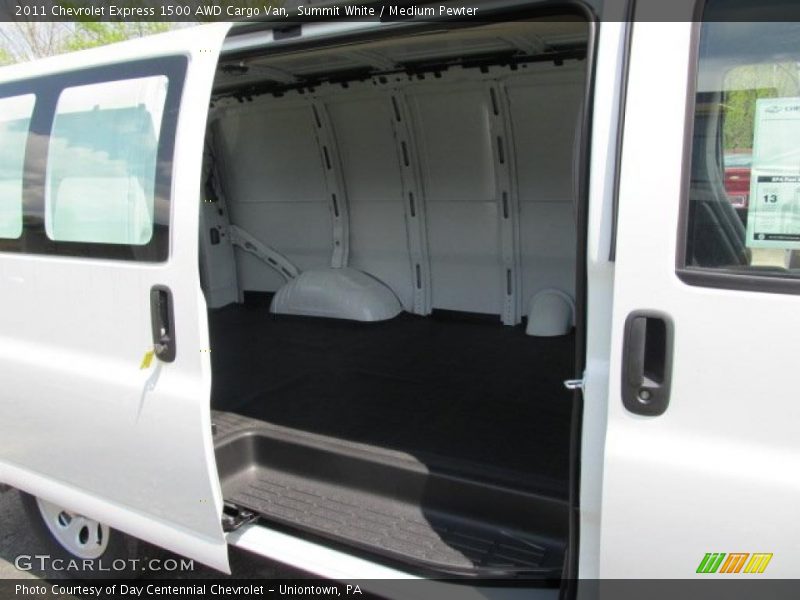 Summit White / Medium Pewter 2011 Chevrolet Express 1500 AWD Cargo Van