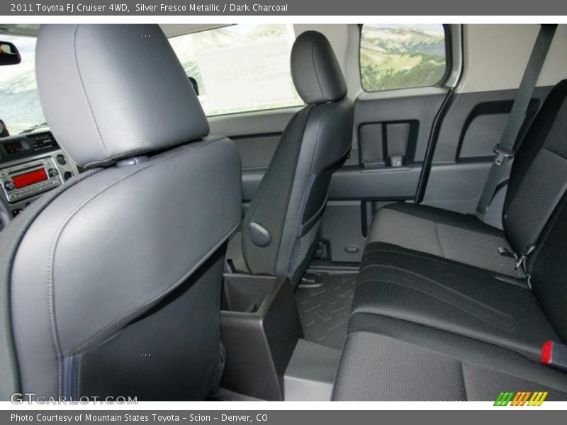 Silver Fresco Metallic / Dark Charcoal 2011 Toyota FJ Cruiser 4WD