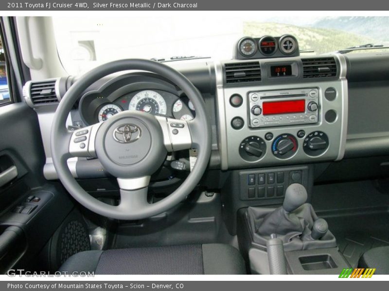 Silver Fresco Metallic / Dark Charcoal 2011 Toyota FJ Cruiser 4WD