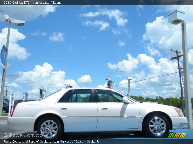 Vanilla Latte / Ebony 2010 Cadillac DTS