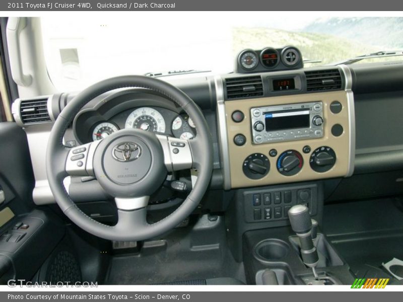 Dashboard of 2011 FJ Cruiser 4WD