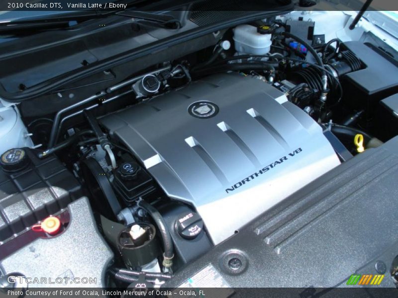 Vanilla Latte / Ebony 2010 Cadillac DTS