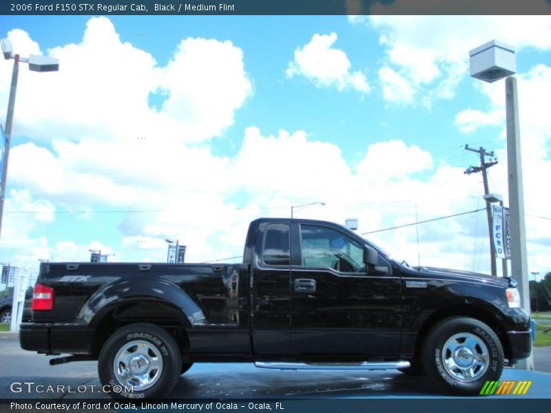 Black / Medium Flint 2006 Ford F150 STX Regular Cab