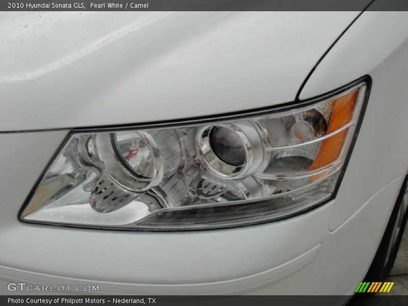 Pearl White / Camel 2010 Hyundai Sonata GLS