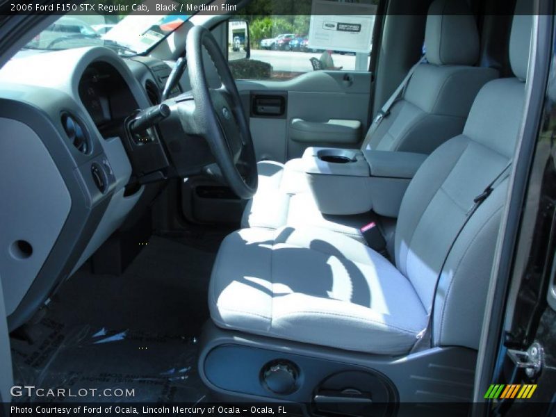 Black / Medium Flint 2006 Ford F150 STX Regular Cab