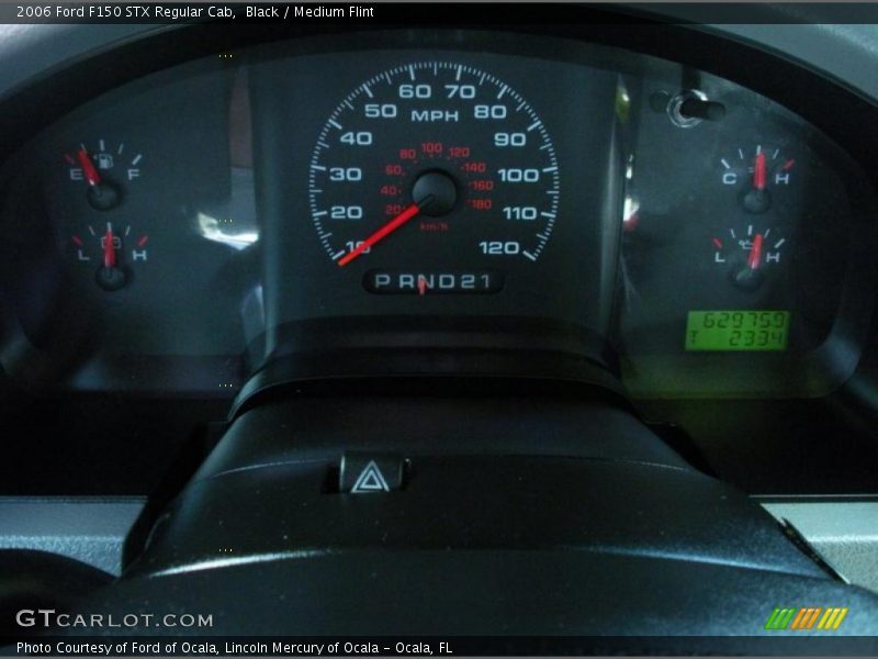 Black / Medium Flint 2006 Ford F150 STX Regular Cab