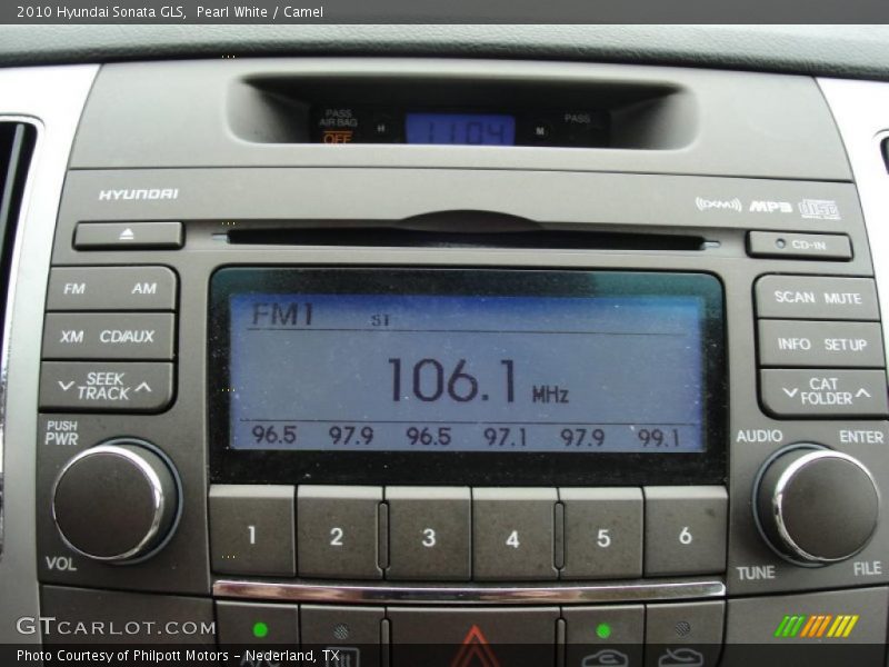 Pearl White / Camel 2010 Hyundai Sonata GLS