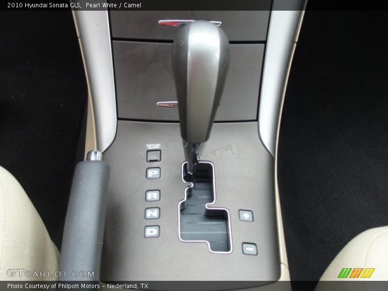 Pearl White / Camel 2010 Hyundai Sonata GLS