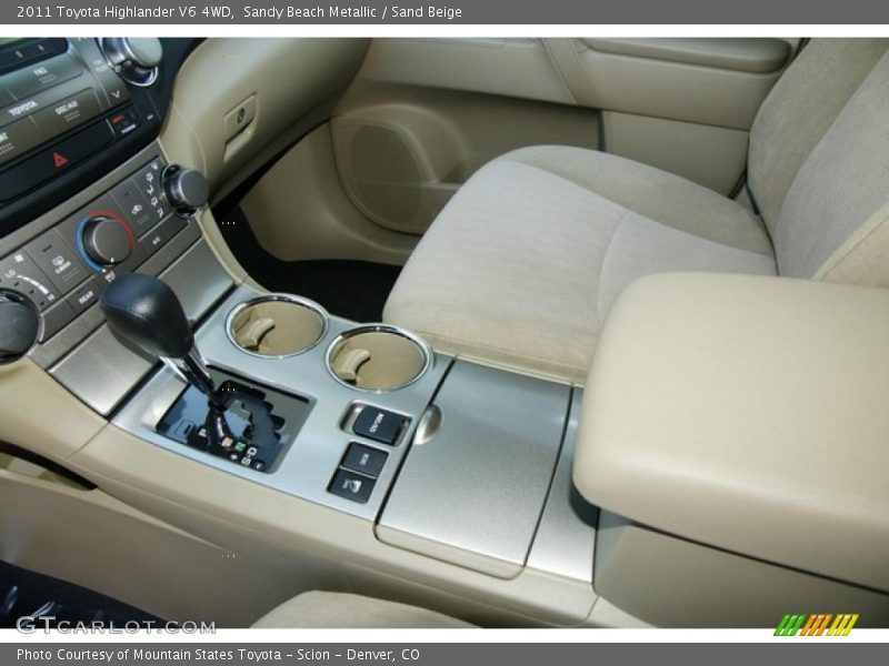 Sandy Beach Metallic / Sand Beige 2011 Toyota Highlander V6 4WD