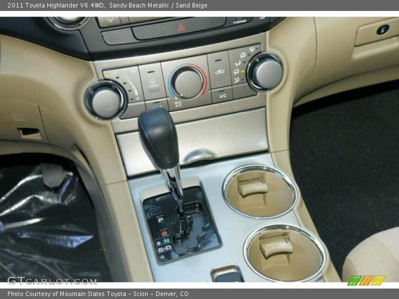 Sandy Beach Metallic / Sand Beige 2011 Toyota Highlander V6 4WD