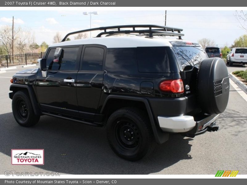 Black Diamond / Dark Charcoal 2007 Toyota FJ Cruiser 4WD