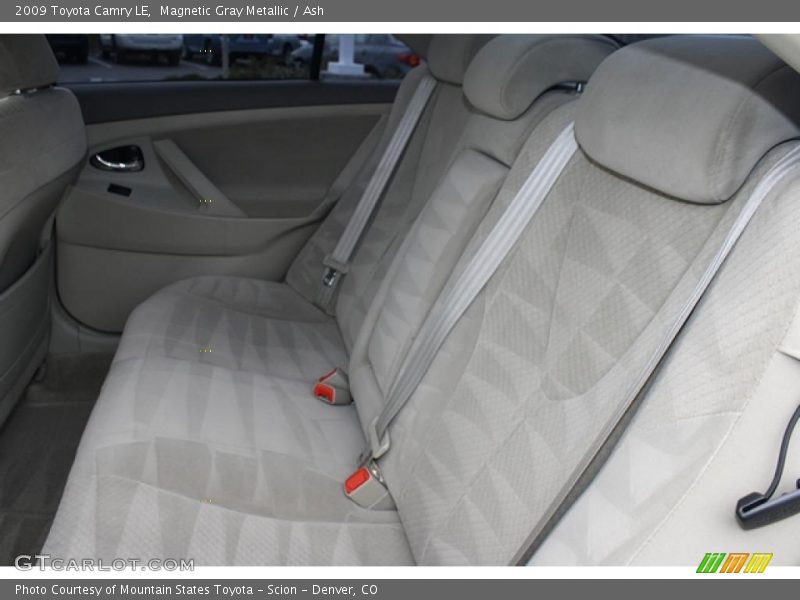 Magnetic Gray Metallic / Ash 2009 Toyota Camry LE