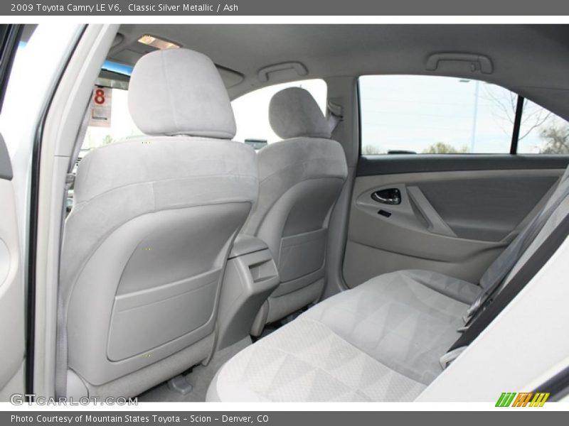 Classic Silver Metallic / Ash 2009 Toyota Camry LE V6