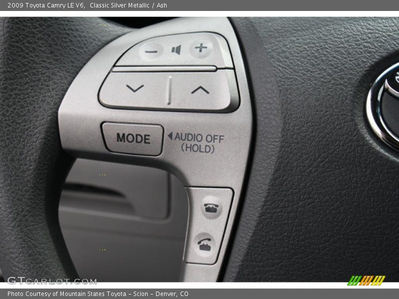 Classic Silver Metallic / Ash 2009 Toyota Camry LE V6