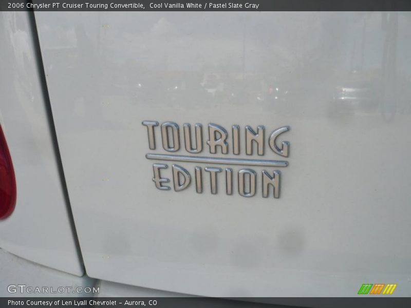  2006 PT Cruiser Touring Convertible Logo