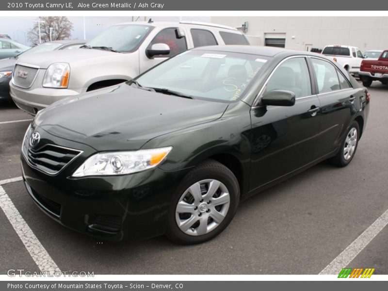 Aloe Green Metallic / Ash Gray 2010 Toyota Camry LE