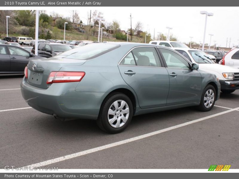 Aloe Green Metallic / Ash Gray 2010 Toyota Camry LE