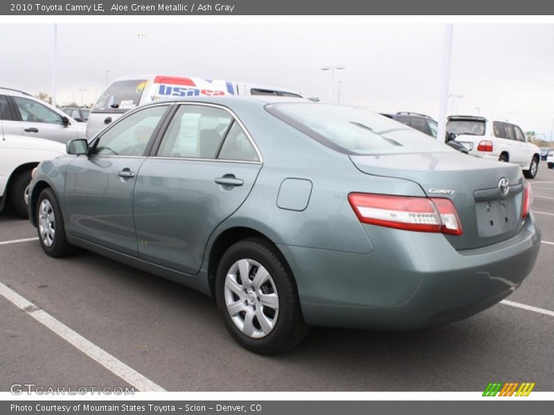 Aloe Green Metallic / Ash Gray 2010 Toyota Camry LE