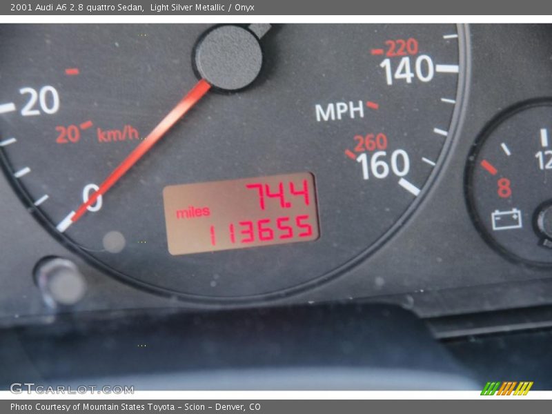 Light Silver Metallic / Onyx 2001 Audi A6 2.8 quattro Sedan