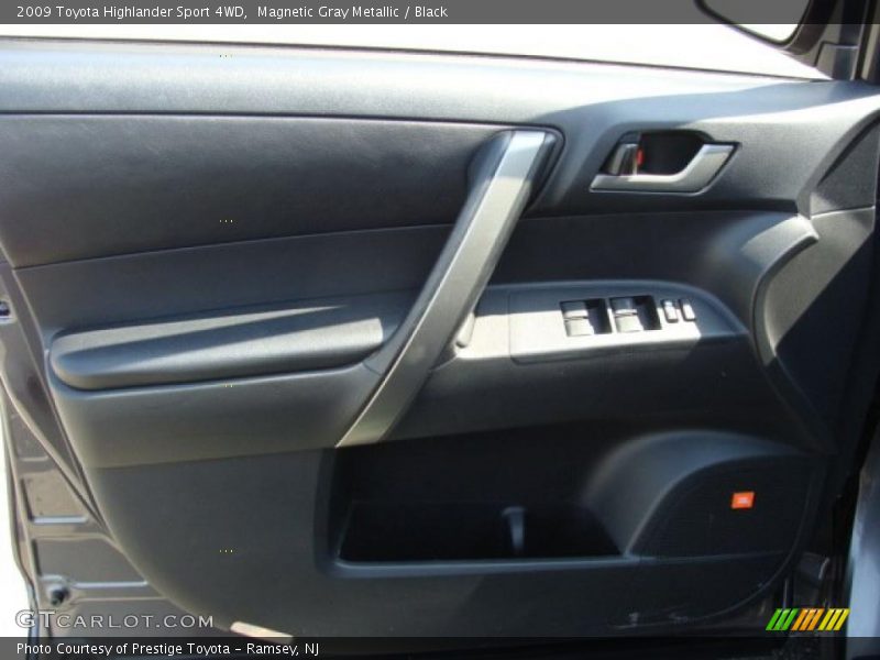Magnetic Gray Metallic / Black 2009 Toyota Highlander Sport 4WD