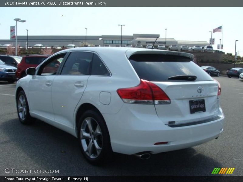 Blizzard White Pearl / Ivory 2010 Toyota Venza V6 AWD