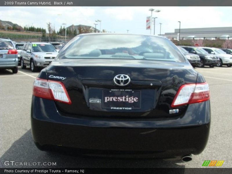 Black / Ash 2009 Toyota Camry Hybrid