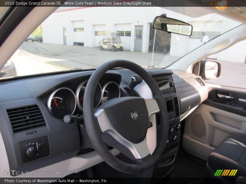 White Gold Pearl / Medium Slate Gray/Light Shale 2010 Dodge Grand Caravan SE