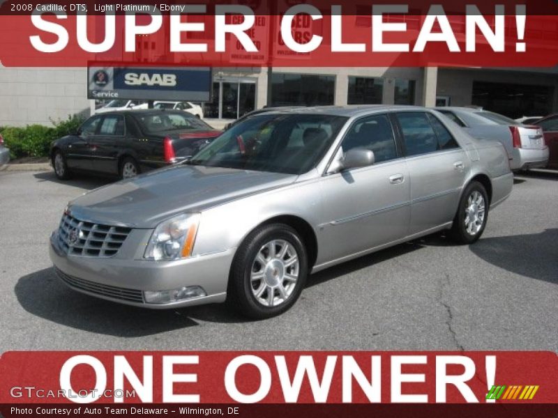 Light Platinum / Ebony 2008 Cadillac DTS