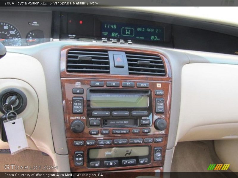 Silver Spruce Metallic / Ivory 2004 Toyota Avalon XLS