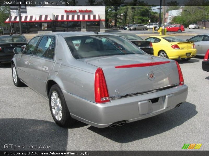 Light Platinum / Ebony 2008 Cadillac DTS