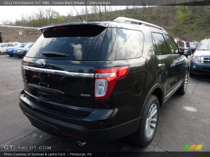  2011 Explorer XLT 4WD Tuxedo Black Metallic