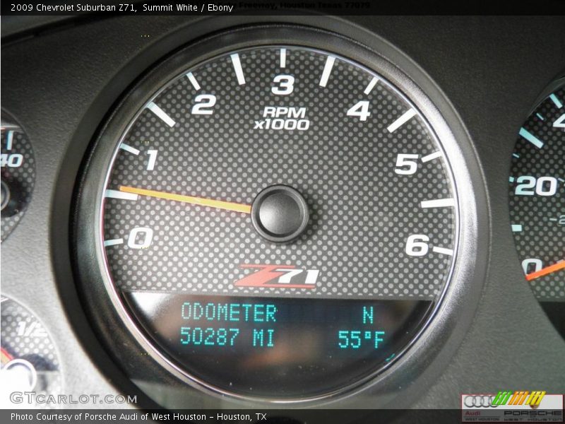 Summit White / Ebony 2009 Chevrolet Suburban Z71