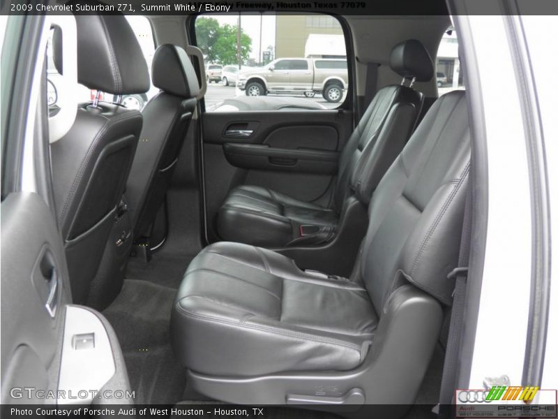 Summit White / Ebony 2009 Chevrolet Suburban Z71