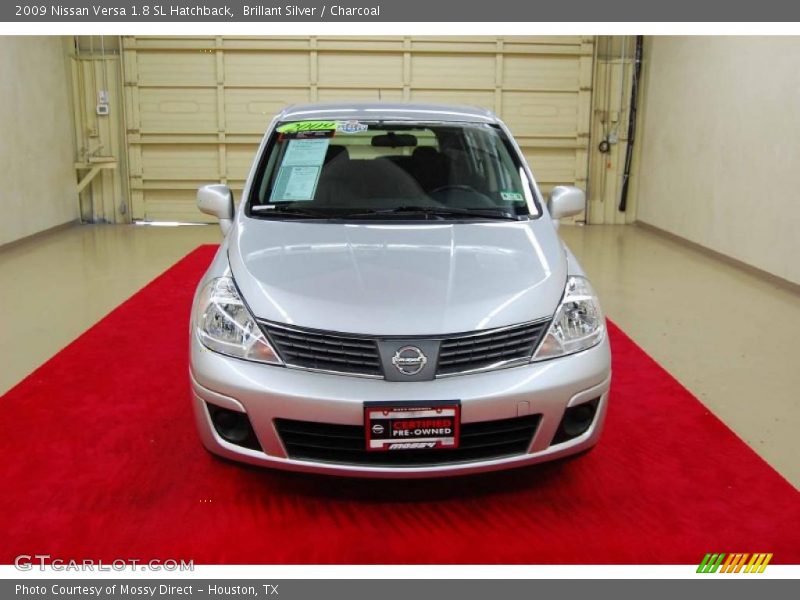 Brillant Silver / Charcoal 2009 Nissan Versa 1.8 SL Hatchback