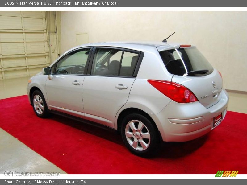 Brillant Silver / Charcoal 2009 Nissan Versa 1.8 SL Hatchback