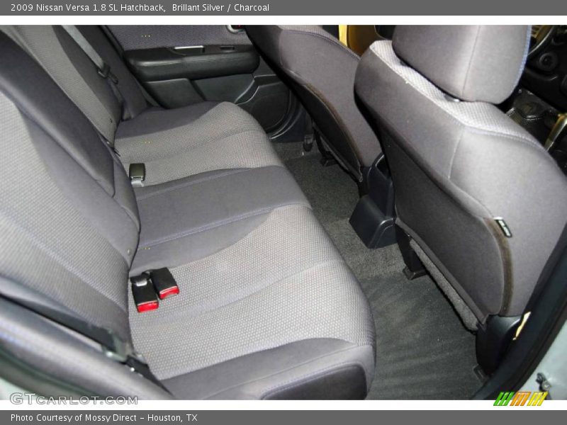 Brillant Silver / Charcoal 2009 Nissan Versa 1.8 SL Hatchback
