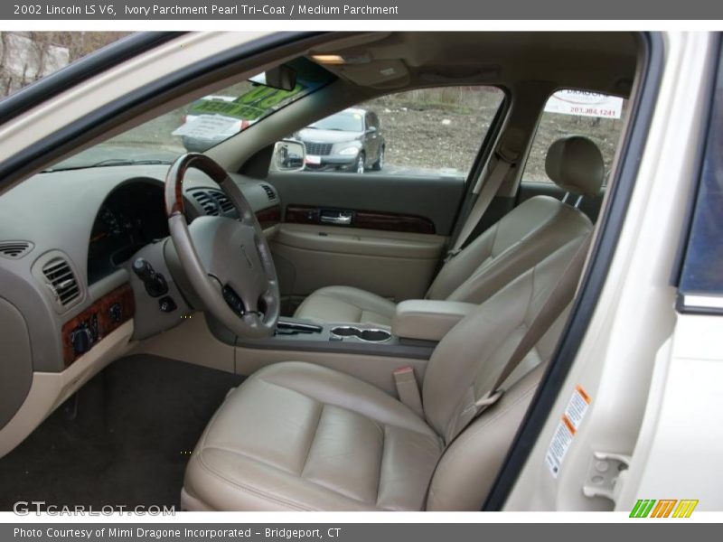  2002 LS V6 Medium Parchment Interior