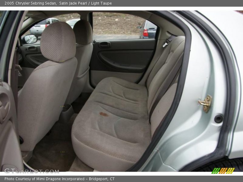  2005 Sebring Sedan Light Taupe Interior