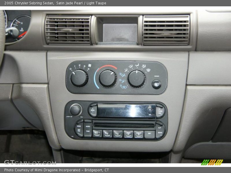 Controls of 2005 Sebring Sedan