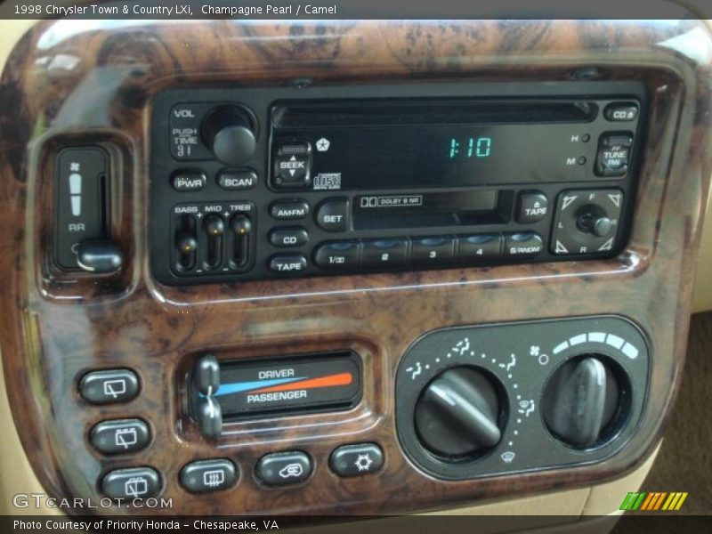 Controls of 1998 Town & Country LXi