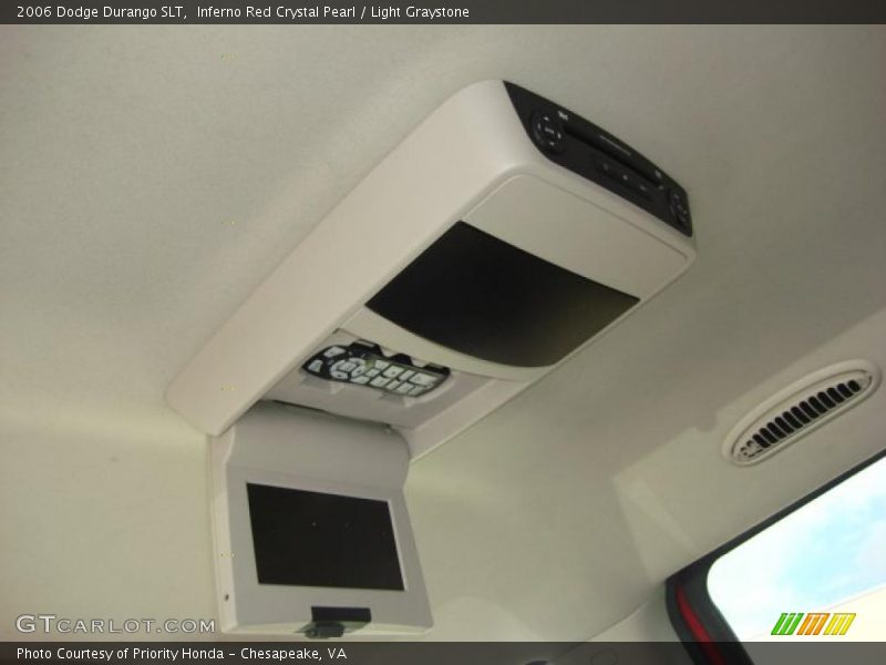 Inferno Red Crystal Pearl / Light Graystone 2006 Dodge Durango SLT