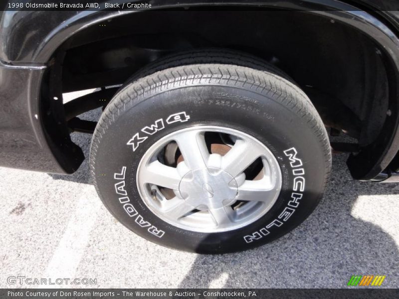 Black / Graphite 1998 Oldsmobile Bravada AWD