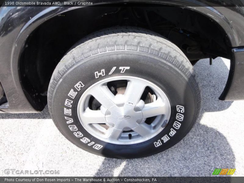 Black / Graphite 1998 Oldsmobile Bravada AWD