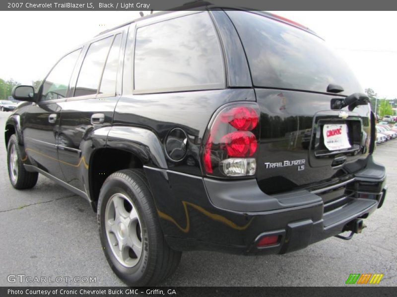 Black / Light Gray 2007 Chevrolet TrailBlazer LS