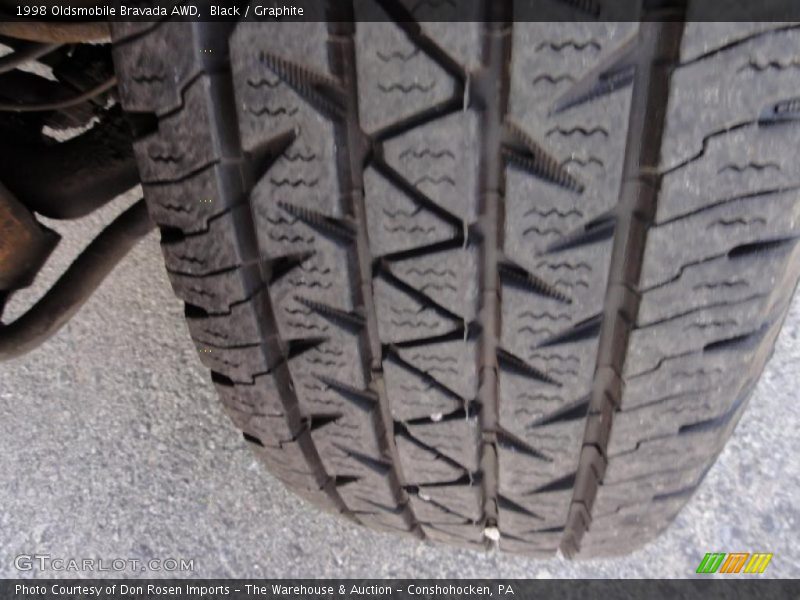 Black / Graphite 1998 Oldsmobile Bravada AWD